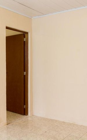 Casa para alugar com 60m², 1 quarto e sem vaga Casa para alugar com 60m², 1 quarto e sem vagaSala