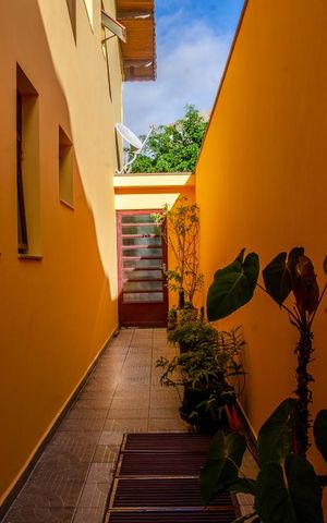 Casa à venda com 170m², 3 quartos e 2 vagas Casa à venda com 170m², 3 quartos e 2 vagasQuintal