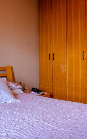 Casa à venda com 170m², 3 quartos e 2 vagas Casa à venda com 170m², 3 quartos e 2 vagasSuíte