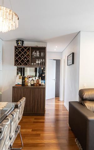 Apartamento à venda com 60m², 2 quartos e 1 vaga Apartamento à venda com 60m², 2 quartos e 1 vagaSala