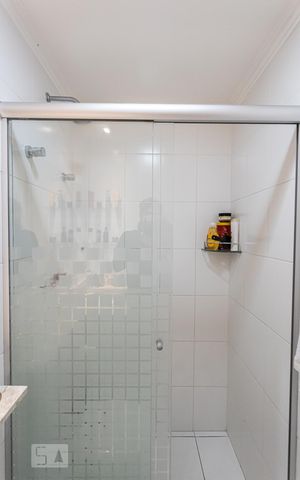 Apartamento à venda com 60m², 2 quartos e 1 vaga Apartamento à venda com 60m², 2 quartos e 1 vagaBanheiro Social