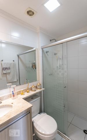 Apartamento à venda com 60m², 2 quartos e 1 vaga Apartamento à venda com 60m², 2 quartos e 1 vagaBanheiro Social