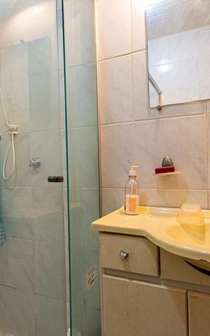 Apartamento à venda com 115m², 3 quartos e 1 vaga Apartamento à venda com 115m², 3 quartos e 1 vagaBanheiro da Suíte