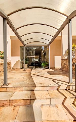 Apartamento à venda com 44m², 1 quarto e 1 vaga Apartamento à venda com 44m², 1 quarto e 1 vagaEntrada