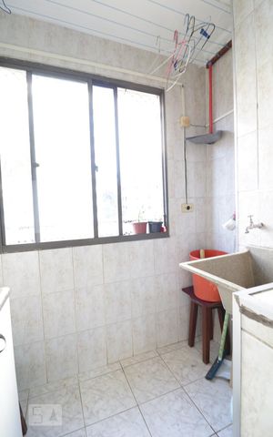 Apartamento para alugar com 57m², 2 quartos e 1 vagaArea de serviço