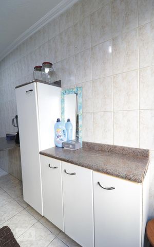 Apartamento para alugar com 57m², 2 quartos e 1 vagaArea de serviço