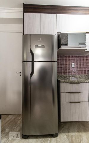 Studio à venda com 25m², 1 quarto e sem vaga Studio à venda com 25m², 1 quarto e sem vagaGeladeira