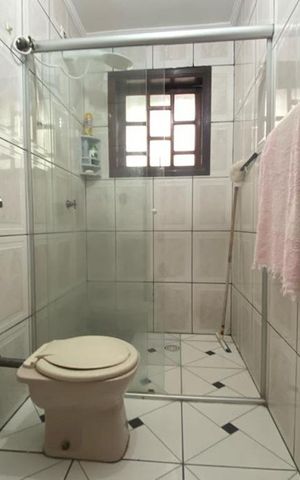 Casa para alugar com 143m², 4 quartos e 3 vagas Casa para alugar com 143m², 4 quartos e 3 vagasBanheiro
