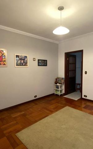 Casa para alugar com 143m², 4 quartos e 3 vagas Casa para alugar com 143m², 4 quartos e 3 vagasSala de Jantar