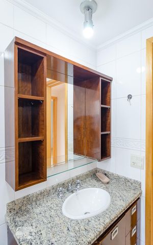 Apartamento para alugar com 110m², 3 quartos e 2 vagas Apartamento para alugar com 110m², 3 quartos e 2 vagasBanheiro Social