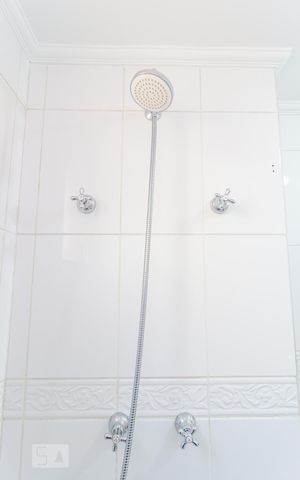Apartamento para alugar com 110m², 3 quartos e 2 vagas Apartamento para alugar com 110m², 3 quartos e 2 vagasBanheiro Social
