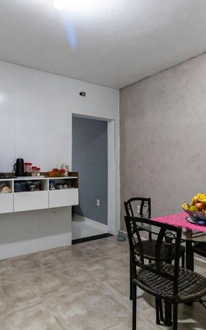 Casa à venda com 95m², 2 quartos e 2 vagas1o. Andar - Cozinha