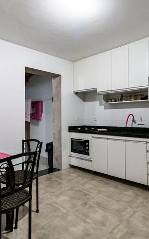 Casa à venda com 95m², 2 quartos e 2 vagas1o. Andar - Cozinha