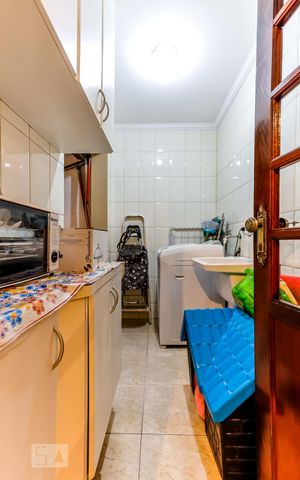 Casa à venda com 106m², 4 quartos e 2 vagas Casa à venda com 106m², 4 quartos e 2 vagasÁrea de Serviço