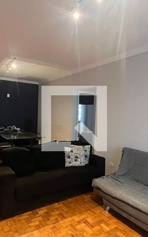 Apartamento à venda com 95m², 2 quartos e sem vaga Apartamento à venda com 95m², 2 quartos e sem vagaSala de TV
