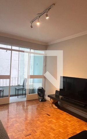Apartamento à venda com 95m², 2 quartos e sem vaga Apartamento à venda com 95m², 2 quartos e sem vagaSala de TV