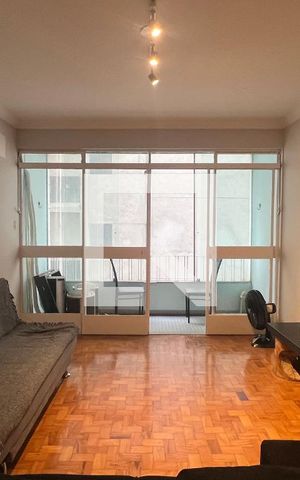 Apartamento à venda com 95m², 2 quartos e sem vaga Apartamento à venda com 95m², 2 quartos e sem vagaSala de TV
