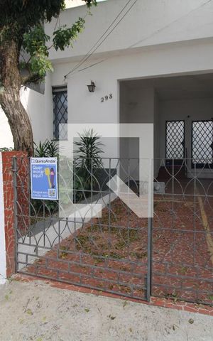 Casa para alugar com 29m², 1 quarto e sem vagaFachada
