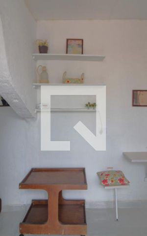 Casa para alugar com 29m², 1 quarto e sem vagaSala/Quarto