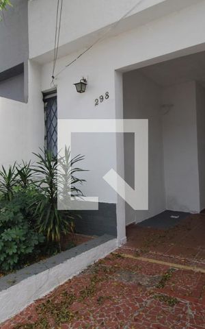 Casa para alugar com 29m², 1 quarto e sem vagaFachada