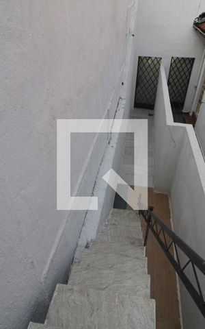 Casa para alugar com 29m², 1 quarto e sem vagaEscada