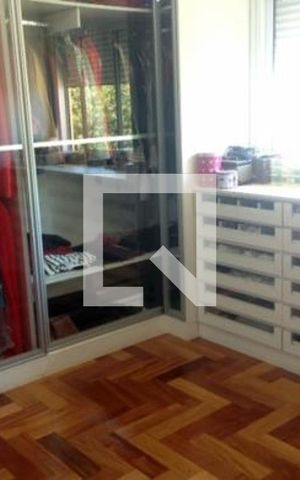 Casa à venda com 1000m², 4 quartos e 13 vagas