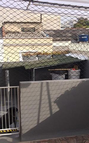 Casa à venda com 250m², 5 quartos e 1 vaga Casa à venda com 250m², 5 quartos e 1 vagaCanil