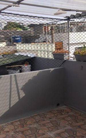 Casa à venda com 250m², 5 quartos e 1 vaga Casa à venda com 250m², 5 quartos e 1 vagaCanil