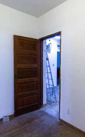 Casa à venda com 180m², 5 quartos e 2 vagas Casa à venda com 180m², 5 quartos e 2 vagasQuarto 2