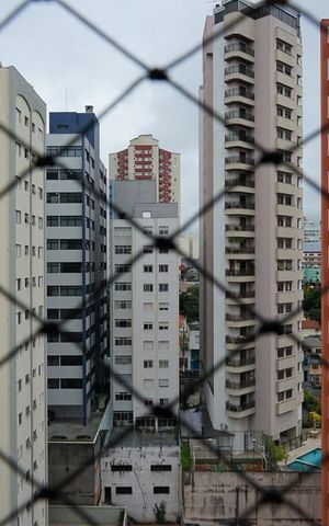 Apartamento à venda com 240m², 4 quartos e 2 vagas Apartamento à venda com 240m², 4 quartos e 2 vagasVista da Suíte