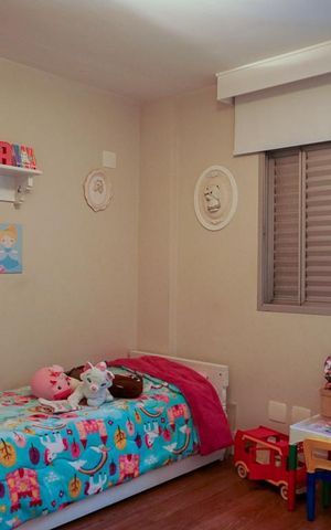 Apartamento à venda com 240m², 4 quartos e 2 vagas Apartamento à venda com 240m², 4 quartos e 2 vagasSuíte 2