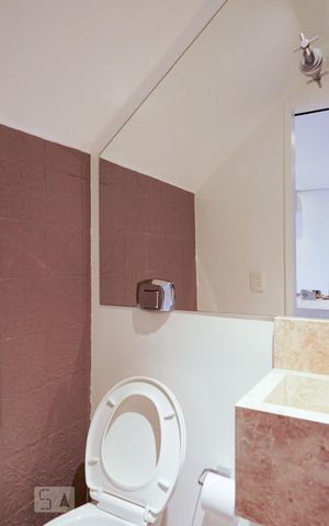 Apartamento à venda com 240m², 4 quartos e 2 vagas Apartamento à venda com 240m², 4 quartos e 2 vagasLavabo Sala 1