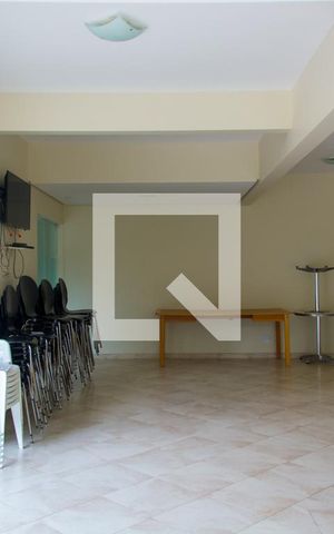 Apartamento para alugar com 110m², 3 quartos e 2 vagas Apartamento para alugar com 110m², 3 quartos e 2 vagasÁrea comum - Salão de festas