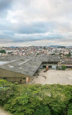 Apartamento à venda com 69m², 3 quartos e 2 vagasQuarto 1 Vista