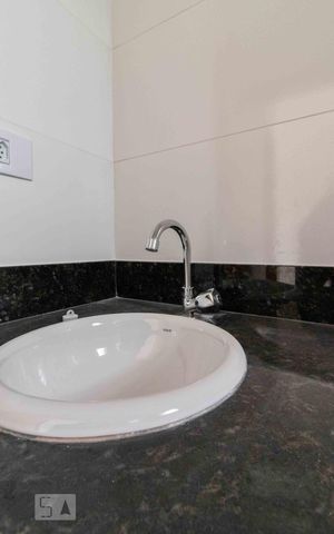 Apartamento à venda com 36m², 2 quartos e sem vagaBanheiro
