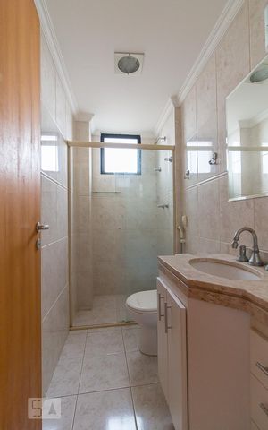 Apartamento à venda com 150m², 3 quartos e 2 vagasBanheiro quarto 2 suíte