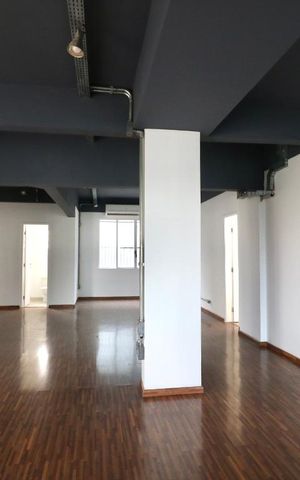 Apartamento à venda com 170m², 5 quartos e sem vaga Apartamento à venda com 170m², 5 quartos e sem vagaSala