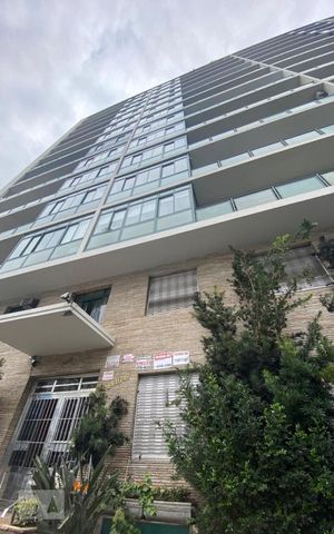 Apartamento à venda com 170m², 5 quartos e sem vaga Apartamento à venda com 170m², 5 quartos e sem vagaFachada