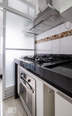 Apartamento à venda com 65m², 2 quartos e 1 vagaCozinha