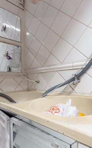Casa à venda com 246m², 4 quartos e 2 vagas Casa à venda com 246m², 4 quartos e 2 vagasLavanderia