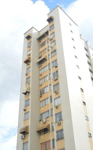 Apartamento para alugar com 78m², 2 quartos e sem vagaFachada
