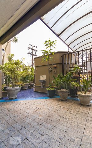 Studio à venda com 42m², 1 quarto e sem vaga Studio à venda com 42m², 1 quarto e sem vagaÁrea comum - Jardim