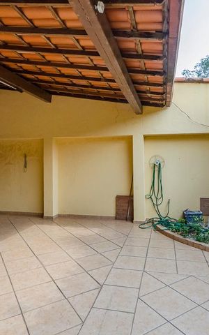 Casa para alugar com 300m², 4 quartos e 3 vagasGaragem