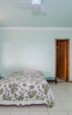 Casa para alugar com 300m², 4 quartos e 3 vagasSuíte 