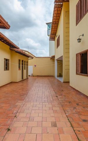 Casa para alugar com 300m², 4 quartos e 3 vagasÁrea Externa