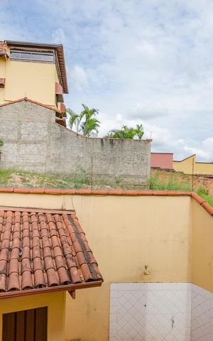 Casa para alugar com 300m², 4 quartos e 3 vagasVaranda da Sala