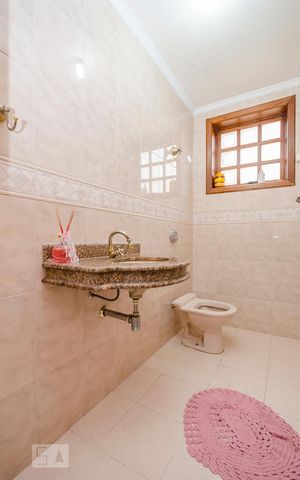 Casa para alugar com 300m², 4 quartos e 3 vagasLavabo