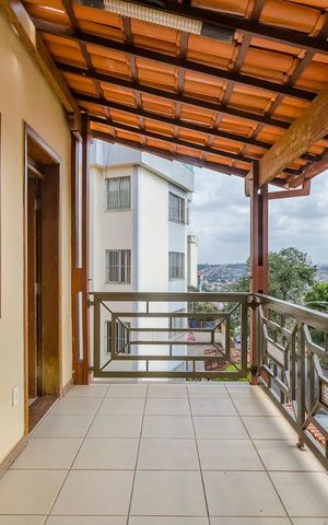 Casa para alugar com 300m², 4 quartos e 3 vagasvaranda Suíte 