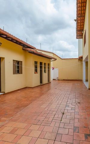 Casa para alugar com 300m², 4 quartos e 3 vagasÁrea Externa