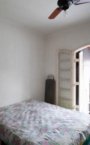 Casa à venda com 180m², 3 quartos e 2 vagas Casa à venda com 180m², 3 quartos e 2 vagasQuarto 3